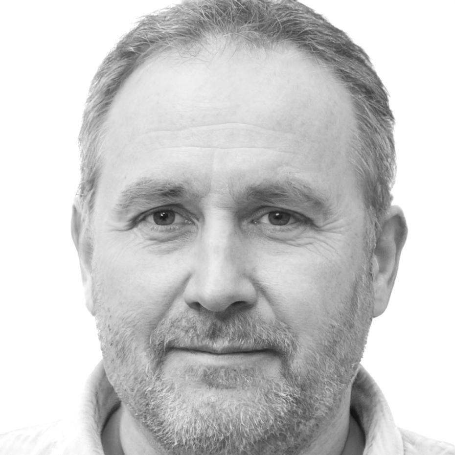 Senior Financial Consultant Henrik Lindqvist